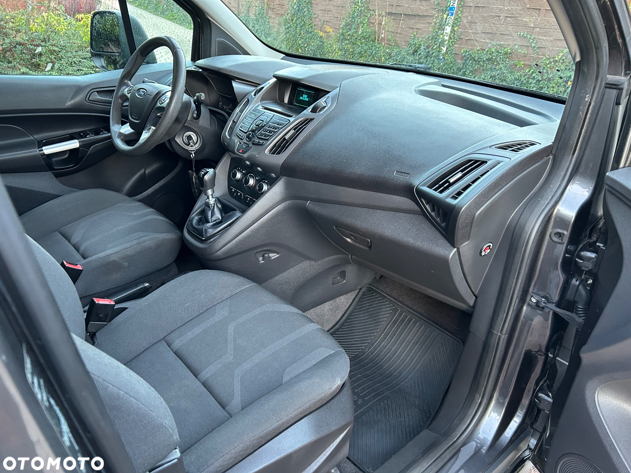 Ford Tourneo Connect - 23