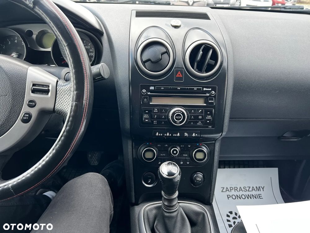 Nissan Qashqai 2.0 Lounge - 22