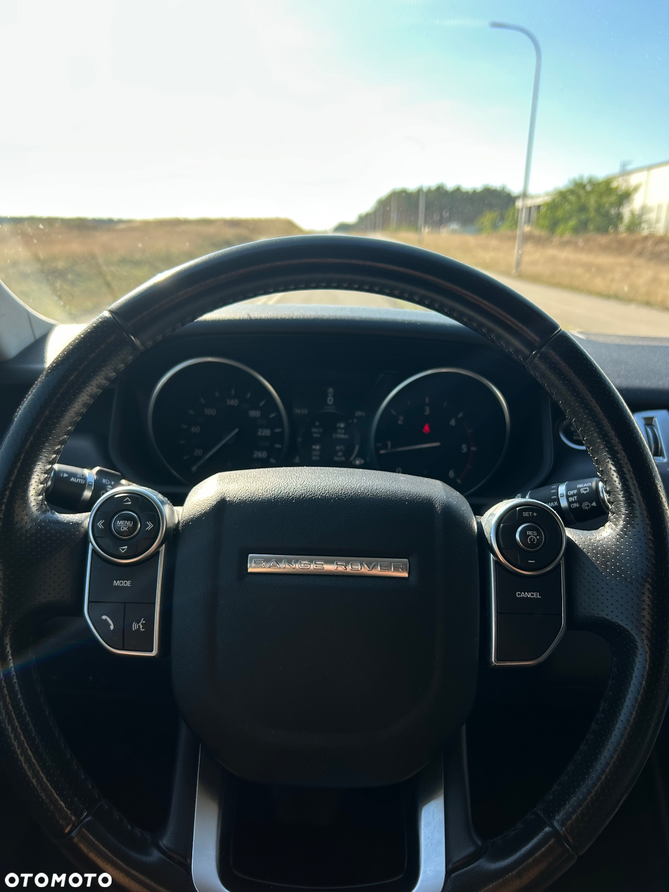 Land Rover Range Rover Sport - 8