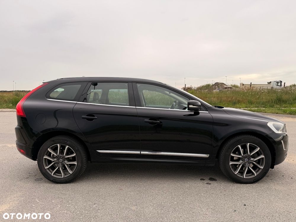Volvo XC 60 D5 AWD Summum - 9