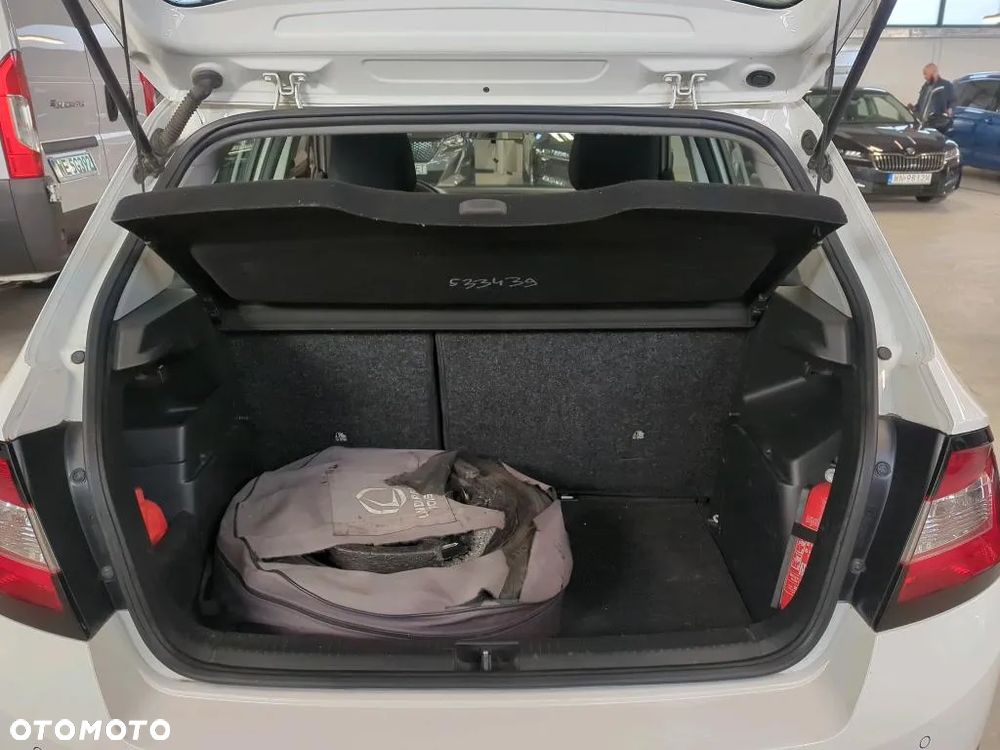 Skoda Fabia 1.0 Ambition - 9