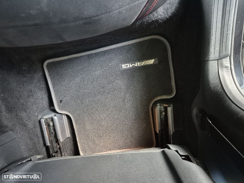 Mercedes-Benz A 180 CDI AMG Line - 12