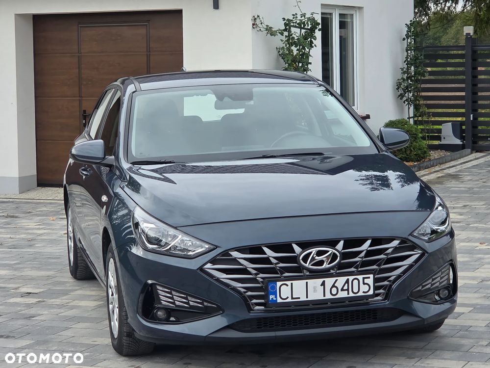 Hyundai i30 1.5 DPI Classic + - 3
