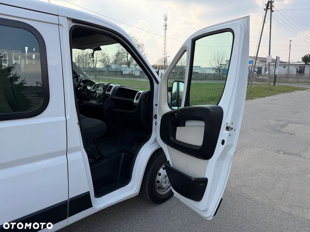 Fiat Ducato * 2.3/130KM * DOKA / Brygadówka * 7 Osób * Skrzyniowy * - 35