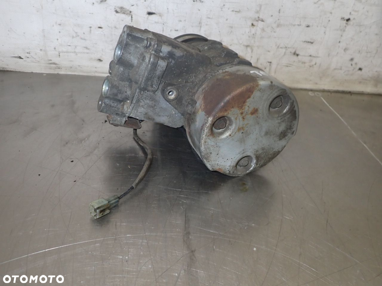 SPRĘŻARKA KLIMATYZACJI DAIHATSU TERIOS 1.3 447300-6763 - 7