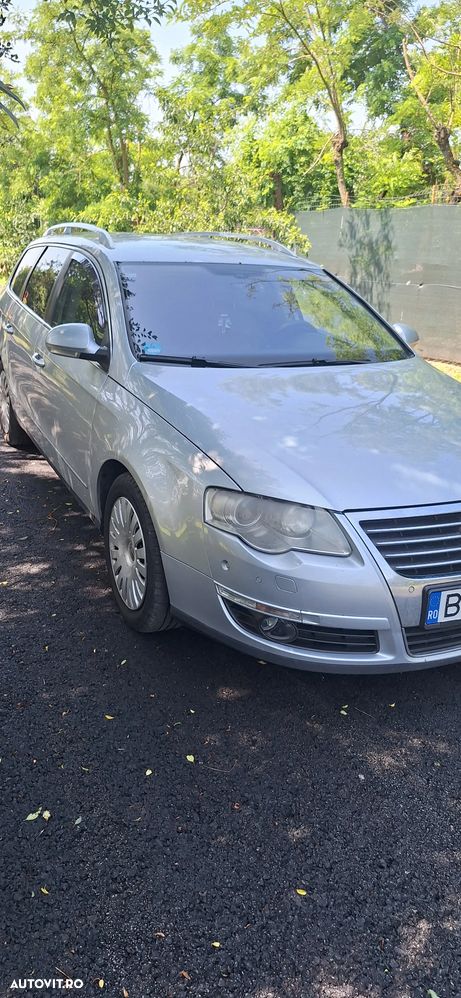 Volkswagen Passat 2.0 TDI Comfortline DPF DSG - 1