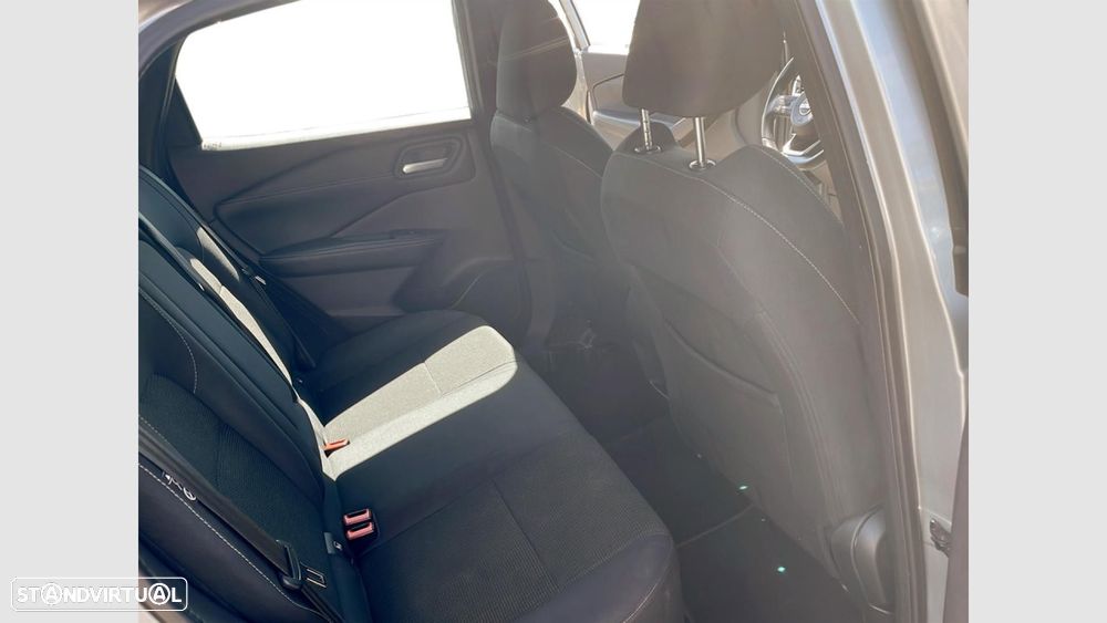 Nissan Qashqai 1.3 DIG-T Acenta - 18