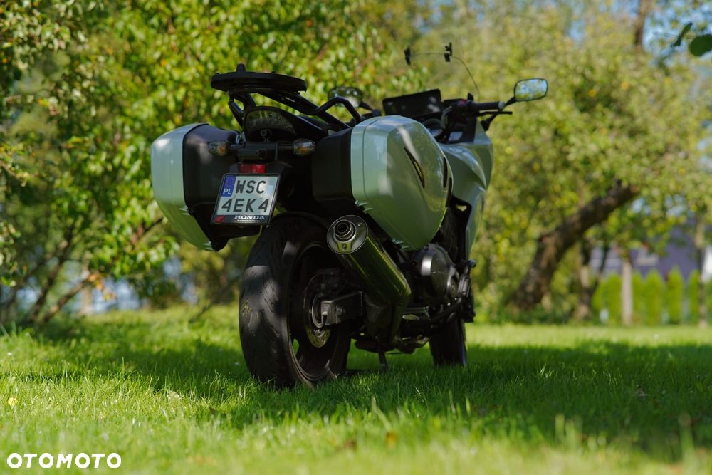 Honda CBF - 4