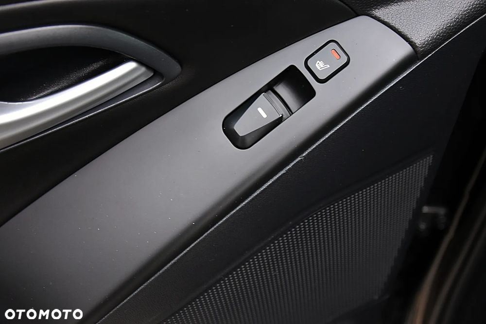 Hyundai ix35 2.0 CRDi 2WD Comfort - 27