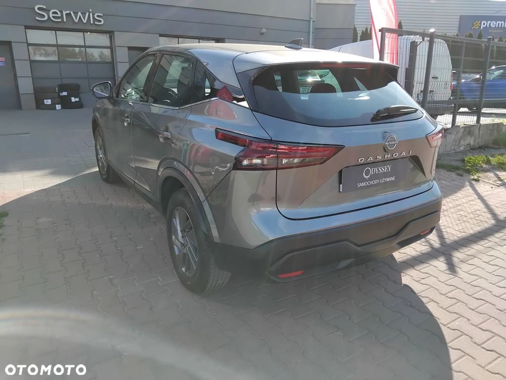 Nissan Qashqai - 4