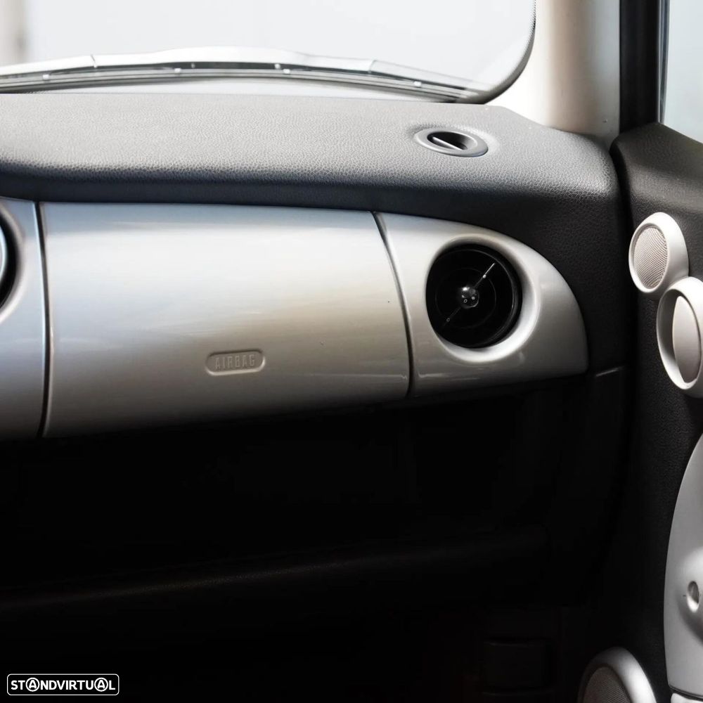 MINI 3 Portas One 1.6 - 21