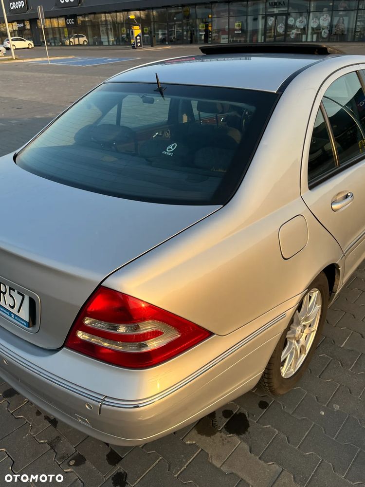 Mercedes-Benz Klasa C - 9