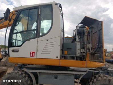 Liebherr A 912 COMPACT - 9