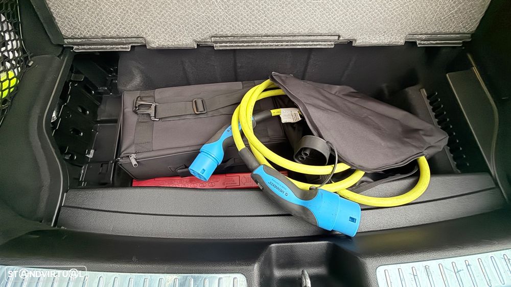 Mercedes-Benz GLC 300 de Coupe 4Matic 9G-TRONIC AMG Line Plus - 21