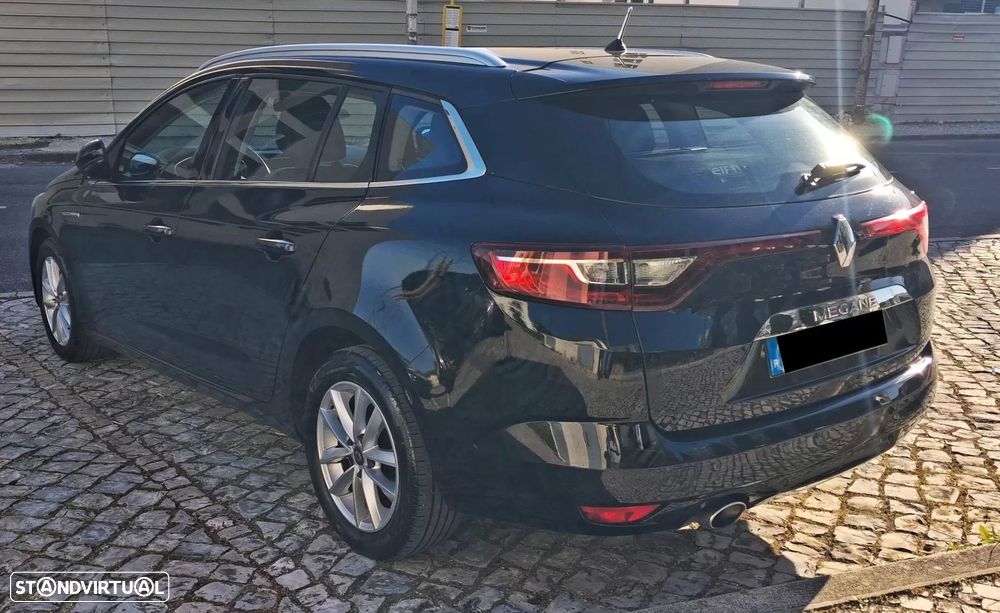 Renault Mégane Sport Tourer 1.5 dCi Dynamique S SS — fotografia 4