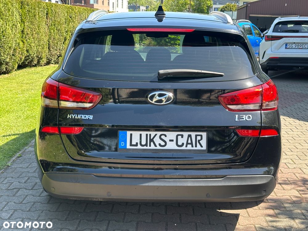 Hyundai i30 1.4 T-GDI Premiere Style - 38