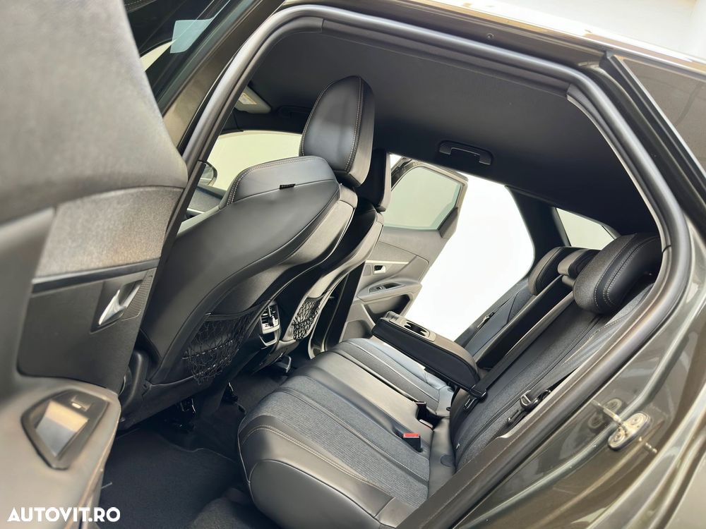 Peugeot 3008 1.6 BlueHDI S&S EAT6 GT-Line - 8