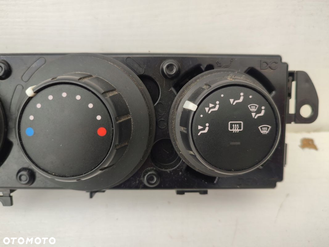 Panel nawiewu klimatyzacji MERCEDES CITAN W415 EUROPA 275708552R - 3
