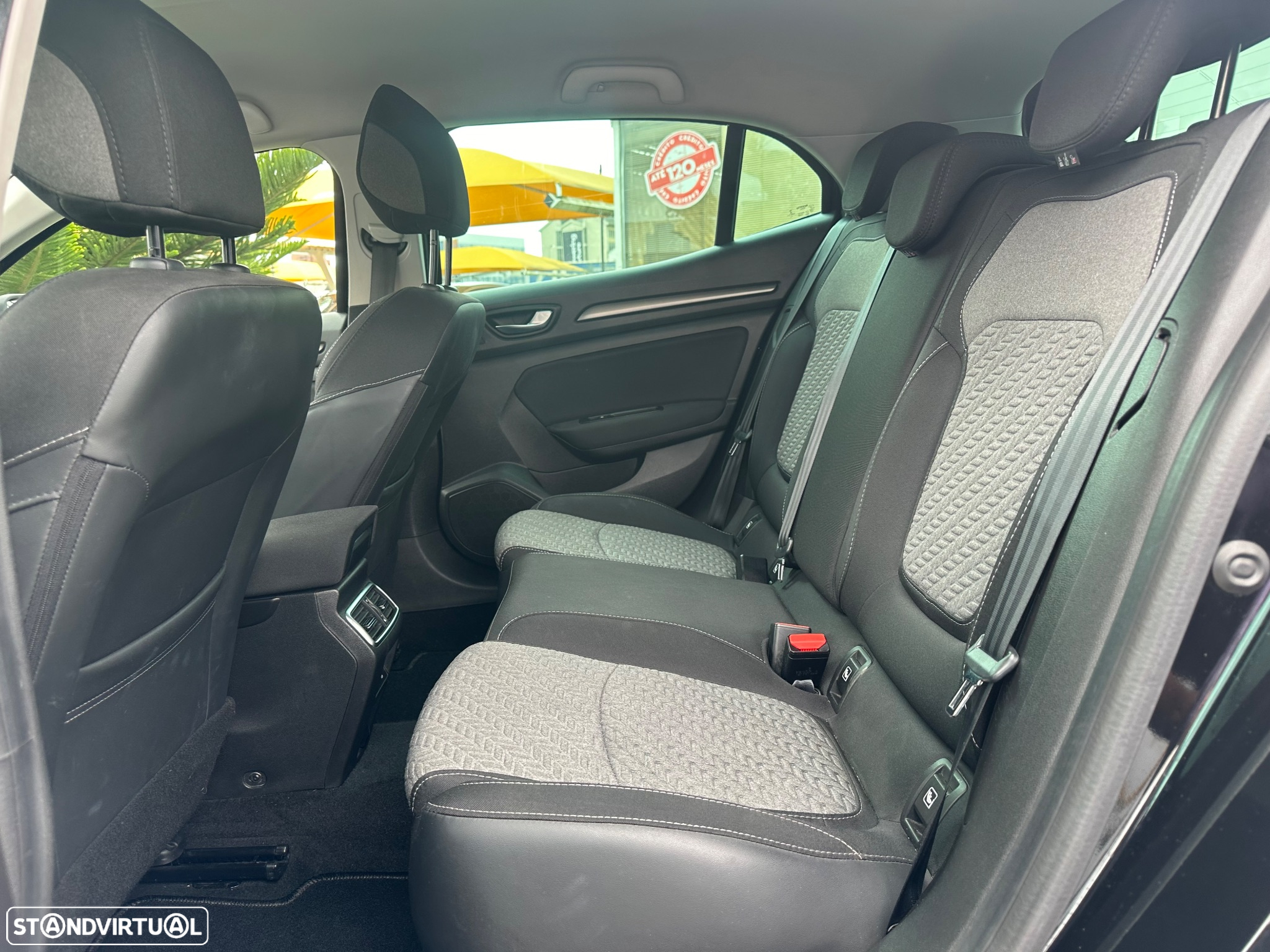 Renault Mégane 1.5 Blue dCi Limited - 47