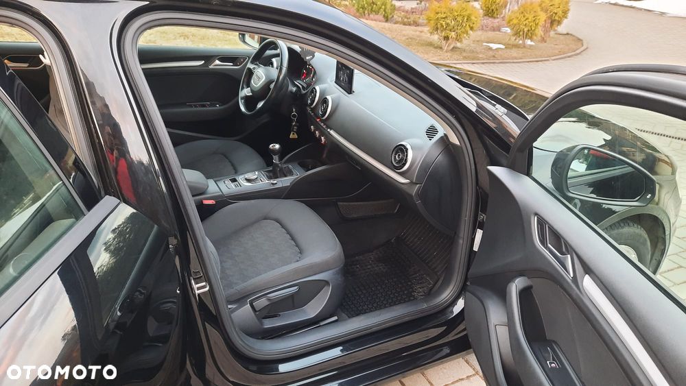 Audi A3 Limousine 1.6 TDI (clean diesel) Attraction - 5