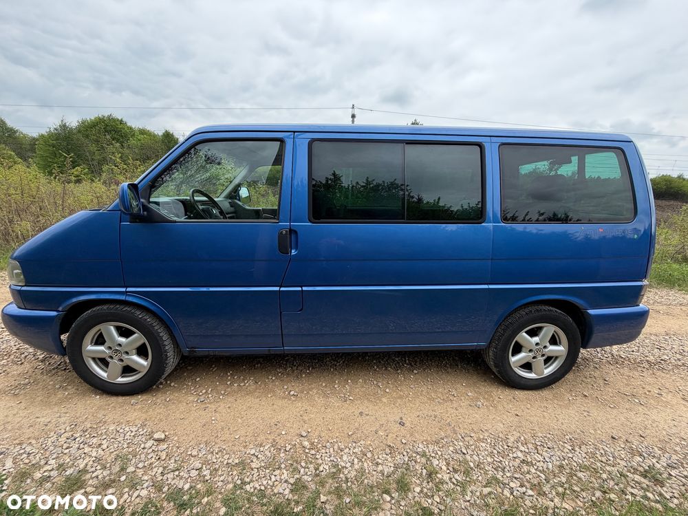 Volkswagen Multivan - 4