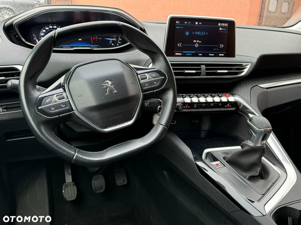 Peugeot 3008 HDi FAP 150 Platinum - 2