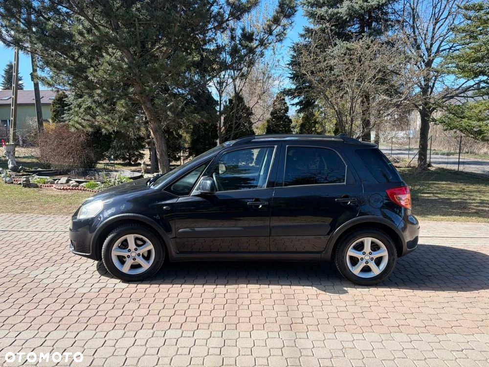 Suzuki SX4 1.6 GS / Premium - 13