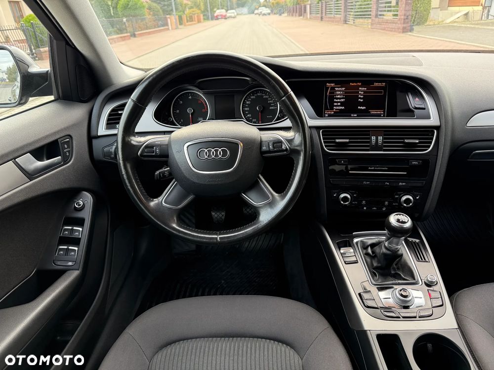 Audi A4 Avant 2.0 TDI - 30