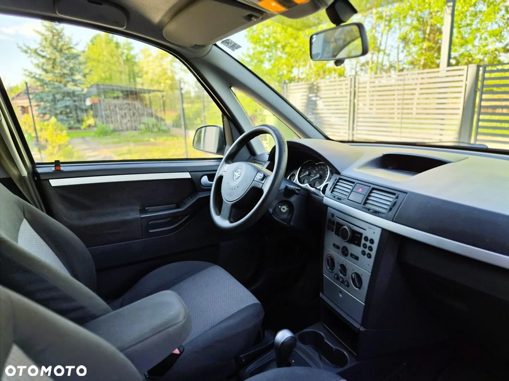 Opel Meriva - 17