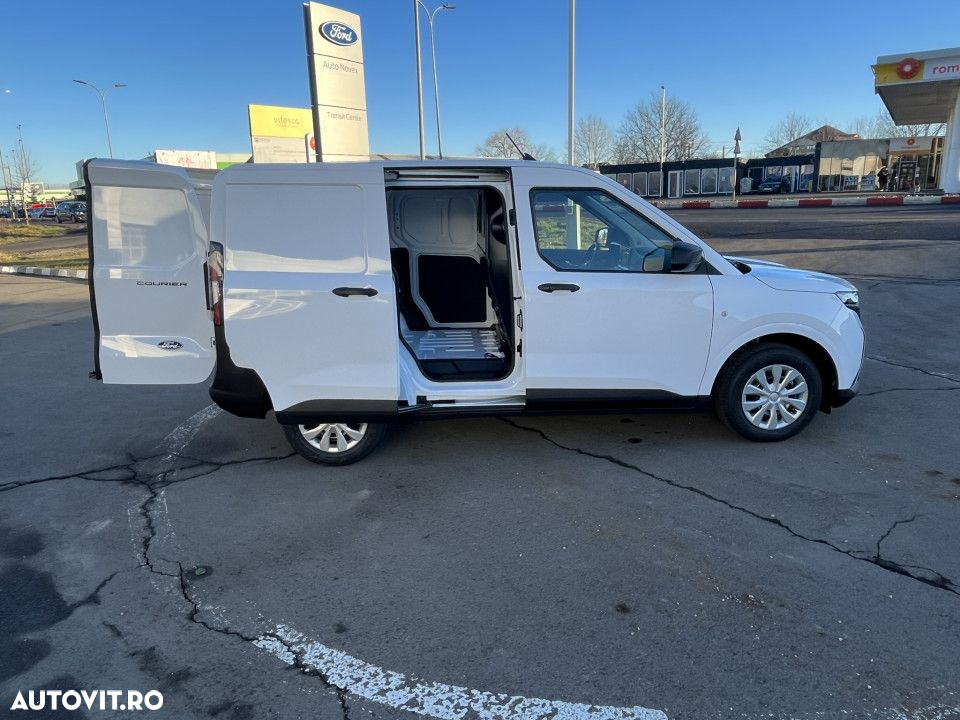 Ford Transit Courier - 5