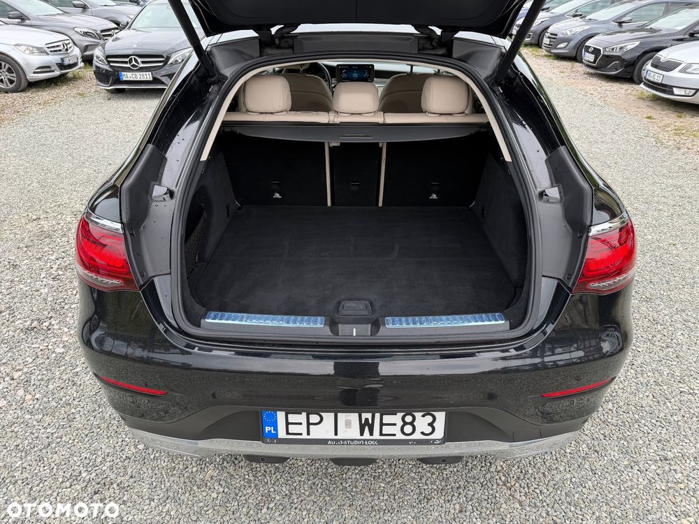 Mercedes-Benz GLC 200 d Business Edition - 32