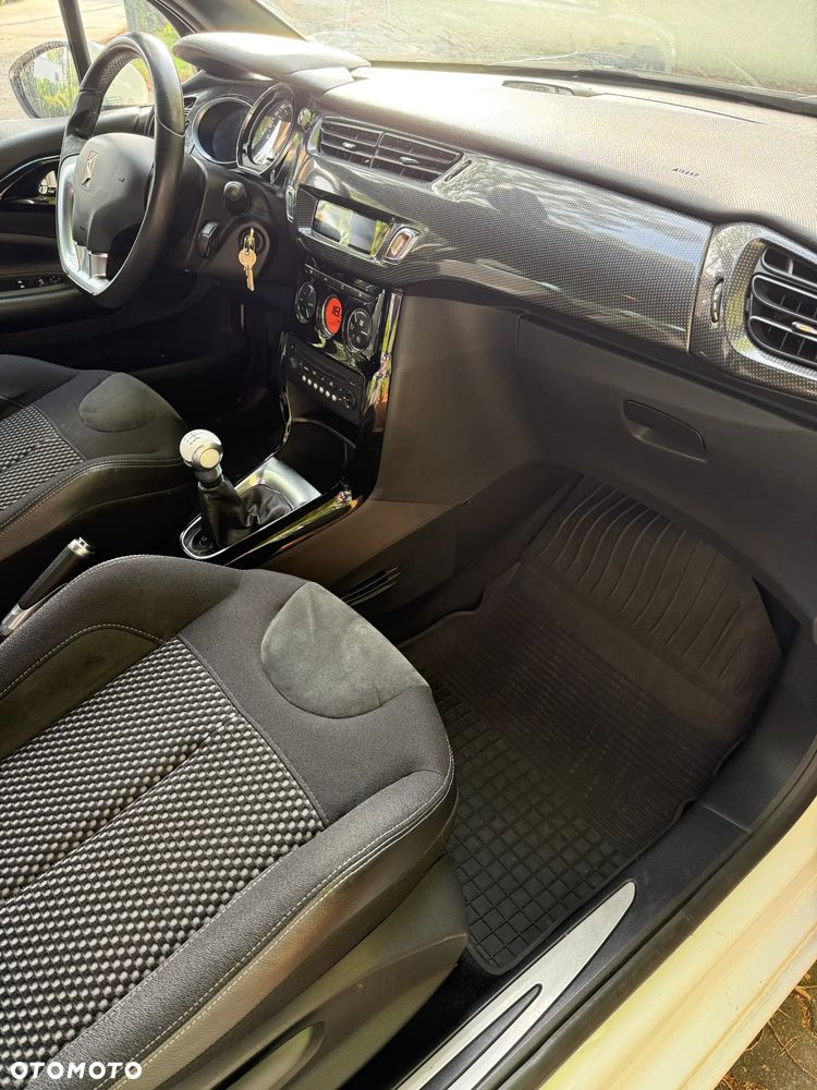 Citroën DS3 1.6 VTi SoChic - 14