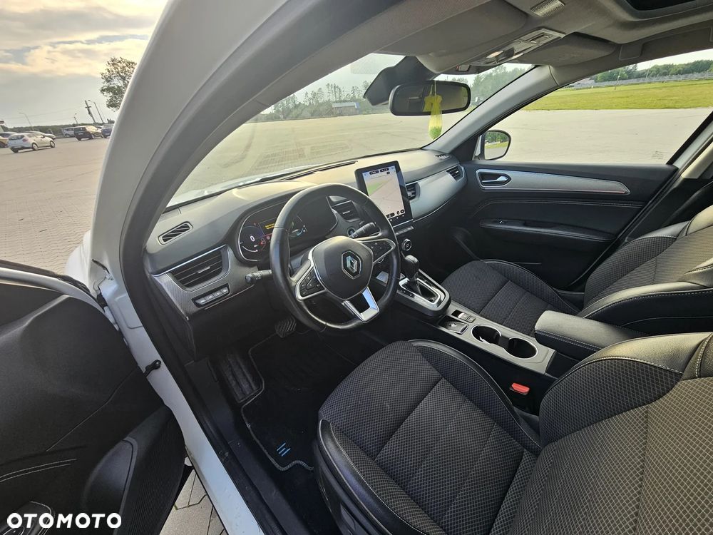 Renault Arkana 1.6 E-TECH Intens MMT - 8