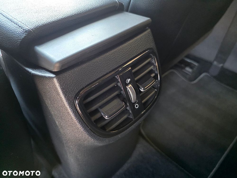 Kia Ceed - 21