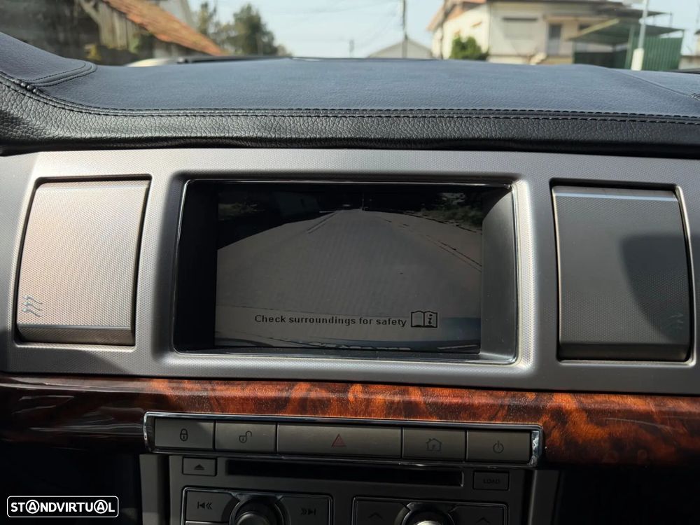 Jaguar XF 2.7 D V6 Premium Luxury - 29