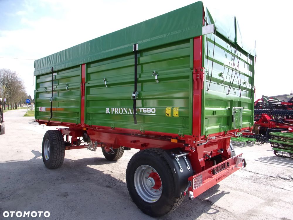 Pronar Przyczepa dwuosiowa paletowa PRONAR PT680 -14t, PT612 -12t, PT612L -12t, wywrotka z trójstronnym wywrotem, przyczepa ciężarowo-rolnicza - 18