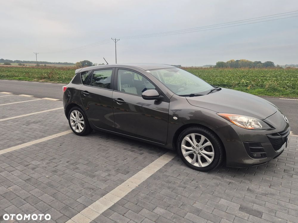 Mazda 3 2010 photo 3