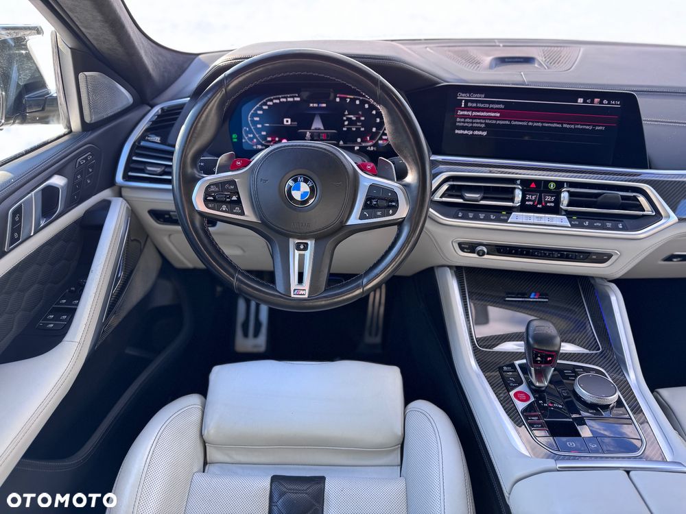 BMW X6M - 10