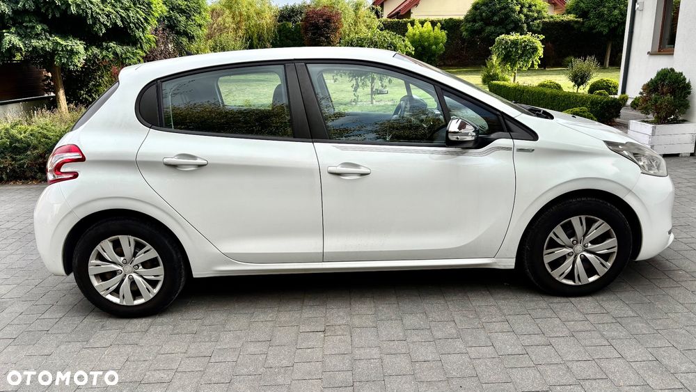 Peugeot 208 1.2 PureTech Active - 6