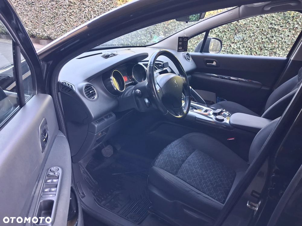 Peugeot 3008 BlueHDi 120 EAT6 Stop & Start Active - 9