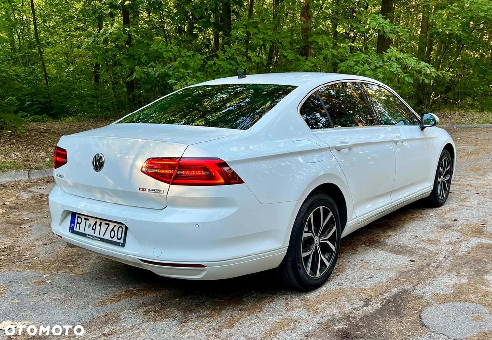 Volkswagen Passat 1.4 TSI BMT ACT Comfortline - 3