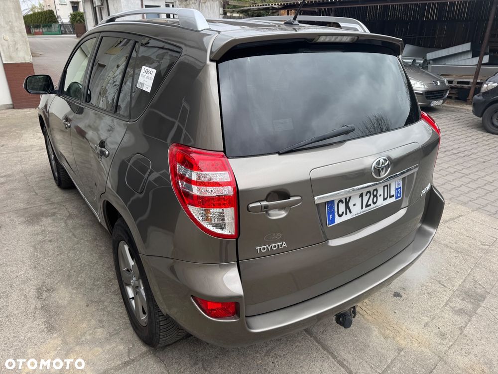 Toyota RAV4 - 33