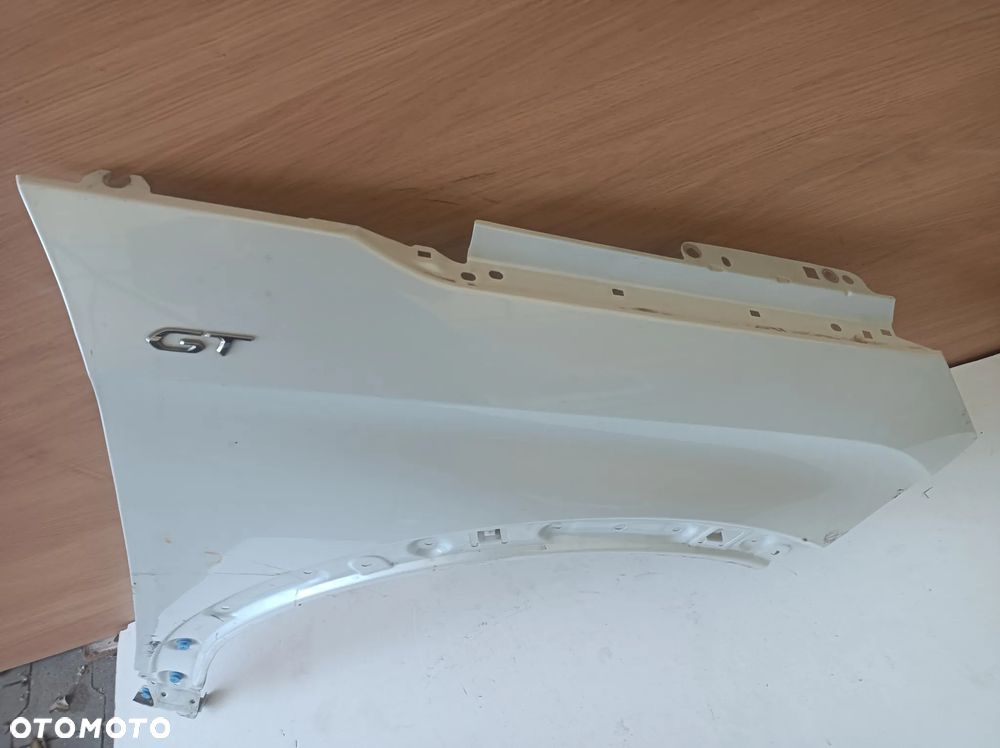 BŁOTNIK PRAWY PRZÓD PRZEDNI PEUGEOT 3008 II 5008 II GT D379638G02 - 3