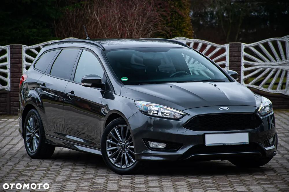 Ford Focus 1.5 EcoBoost Titanium ASS - 34