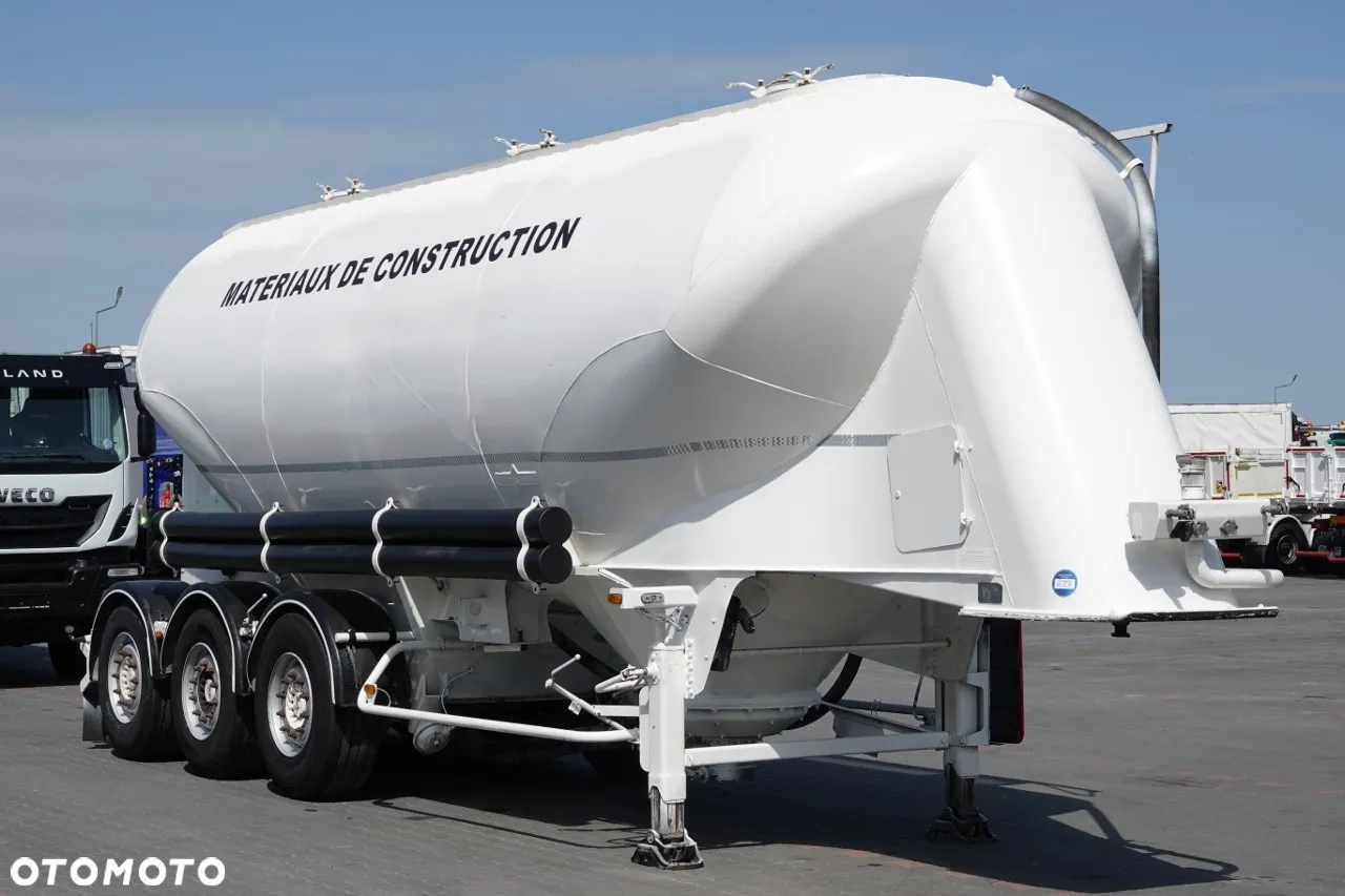 Spitzer CEMENTONACZEPA / 34 000 L / SILOS / 3 KOMORY / OSIE SAF - 8