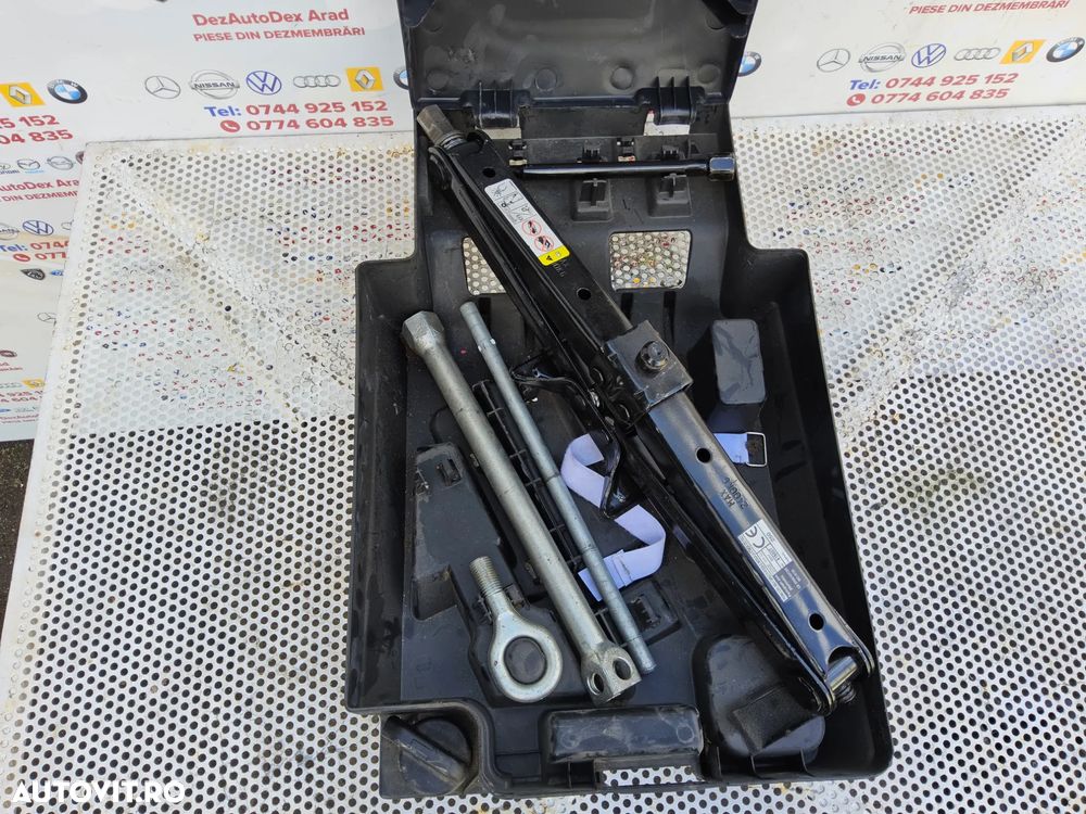 Set cric cheie Fiat Ducato Peugeot Boxer Citroen Jumper cric cheie cârlig tractare - 1