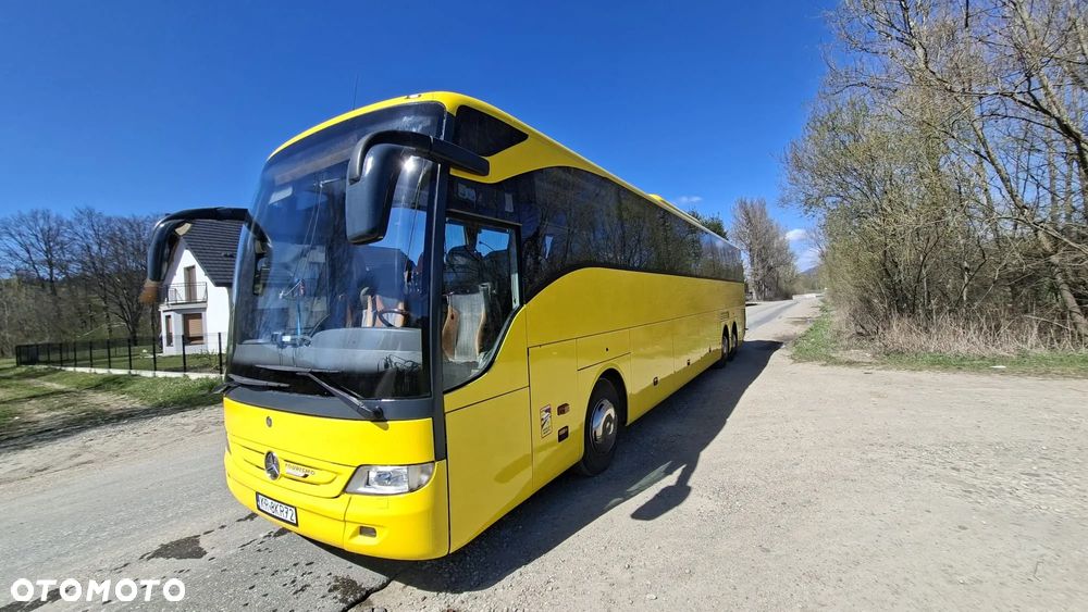 Mercedes-Benz TOURISMO RHD-L - 2