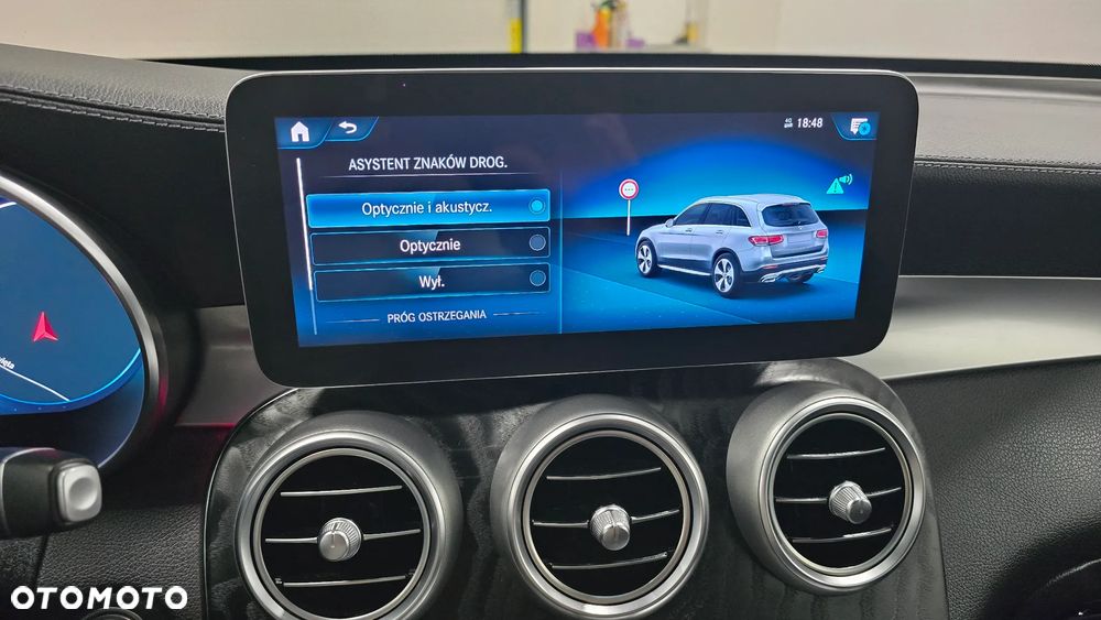 Mercedes-Benz GLC 300 de 4Matic 9G-TRONIC AMG Line Plus - 27