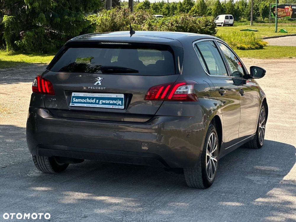 Peugeot 308 1.2 PureTech GPF Allure S&S EAT8 - 11