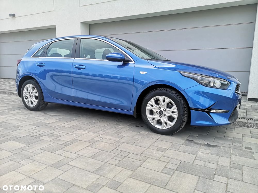 Kia Ceed 1.5 T-GDI M - 2